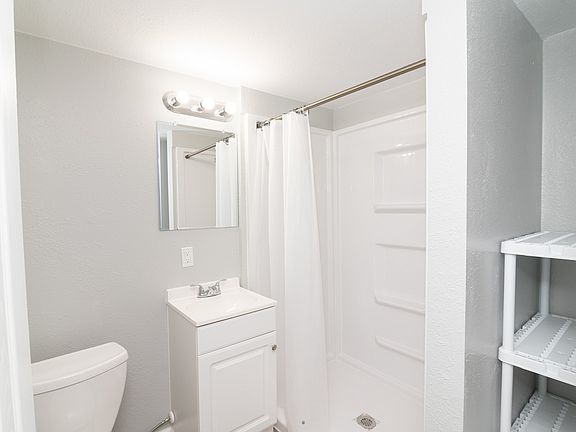 2nd image of 1518 E McCarty St #4