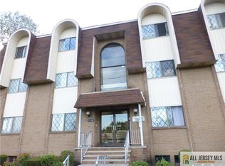 1150 W Saint Georges Ave APT A15, Linden, NJ 07036