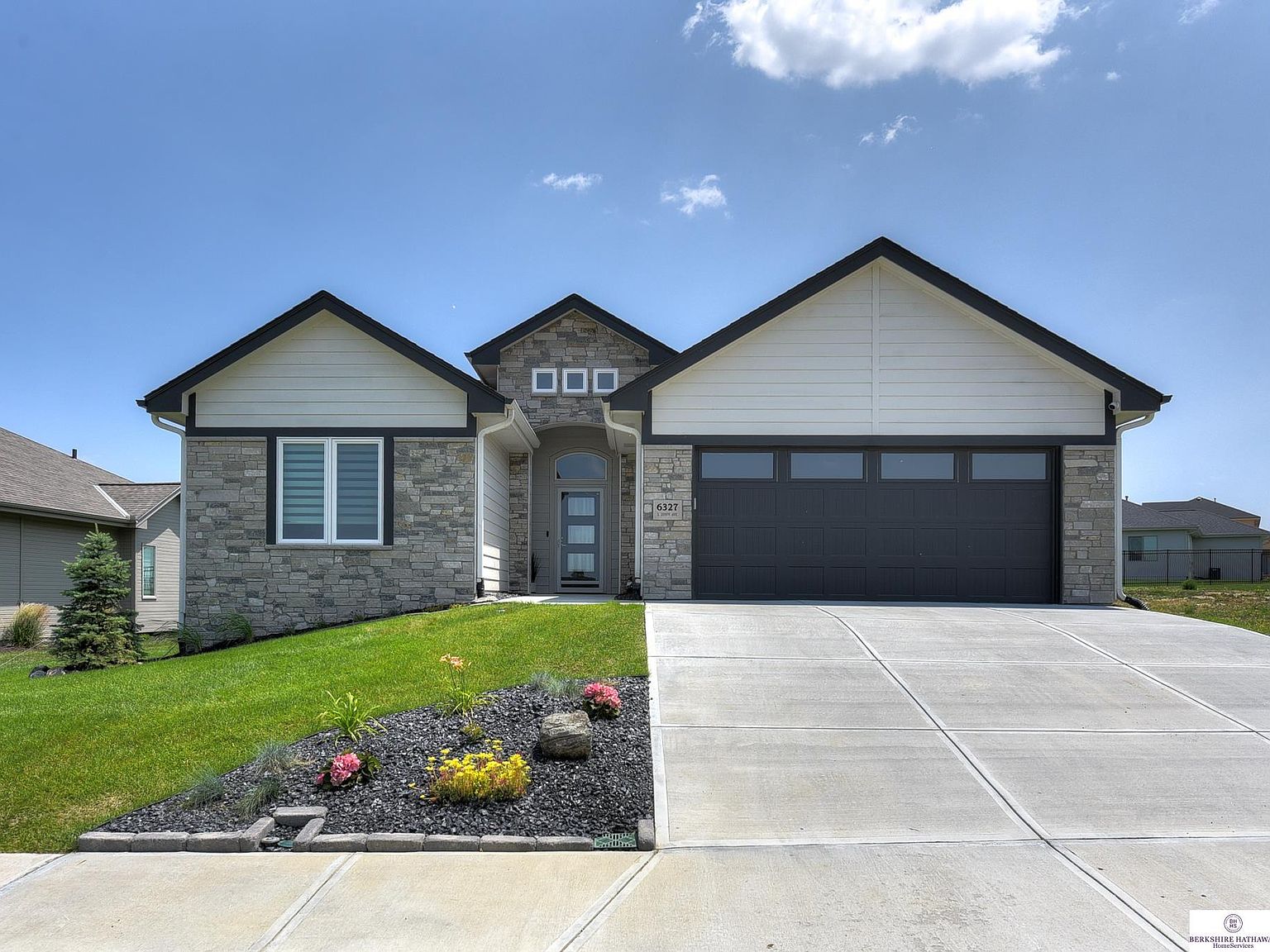 6327 S 208th Ave, Elkhorn, NE 68022 MLS 22312871 Zillow