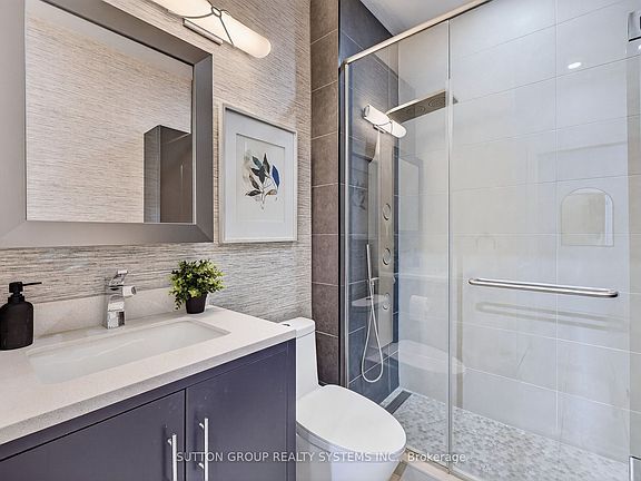 5th image of 2 Fieldway Rd #211