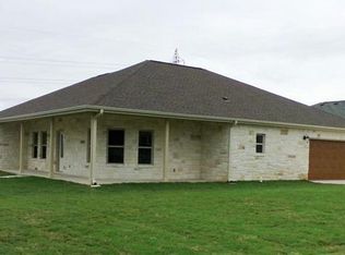 95 Pinehurst St, Meadowlakes, TX 78654