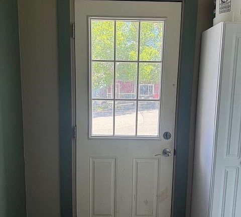 3rd image of 618 Alder St