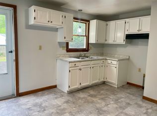 (Undisclosed Address), Springfield, MA 01104