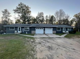 15 W Lewiston Grade Rd, Grayling, MI 49738