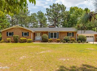 17 Par Dr, Whispering Pines, NC 28327