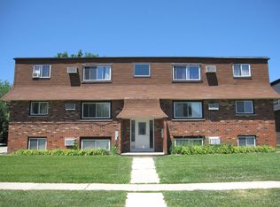 Getzelman, Elgin, IL 60123