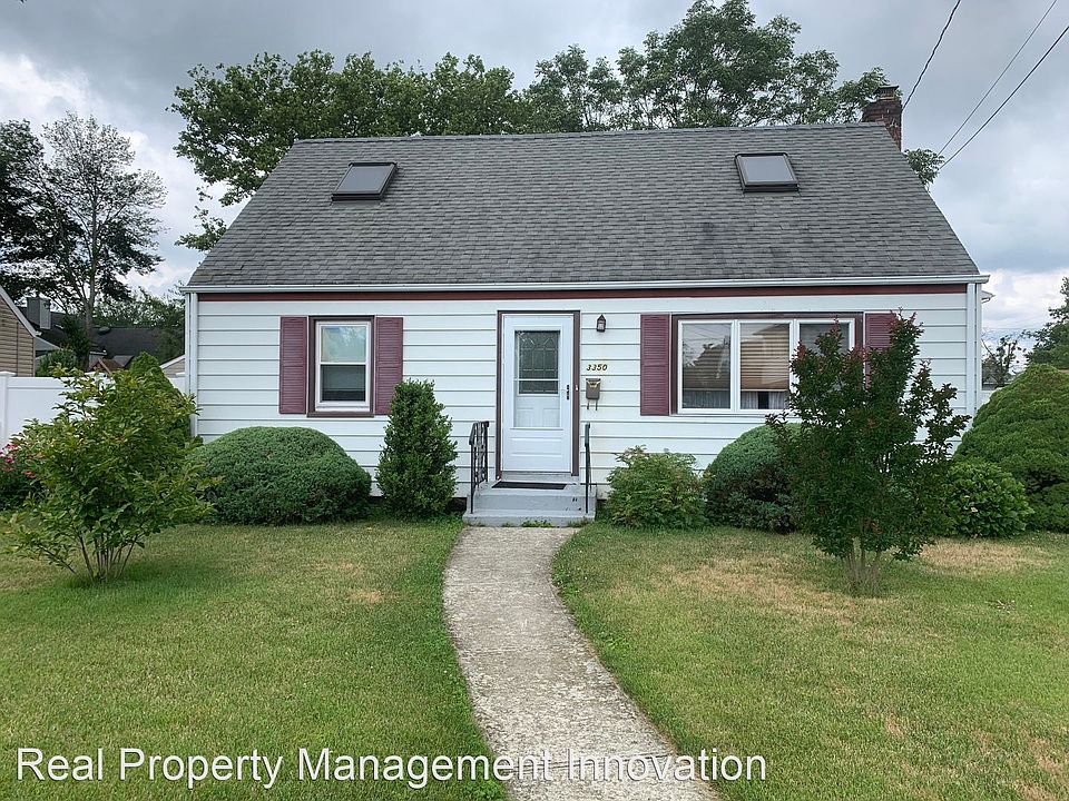 1st image of 3350 1st St