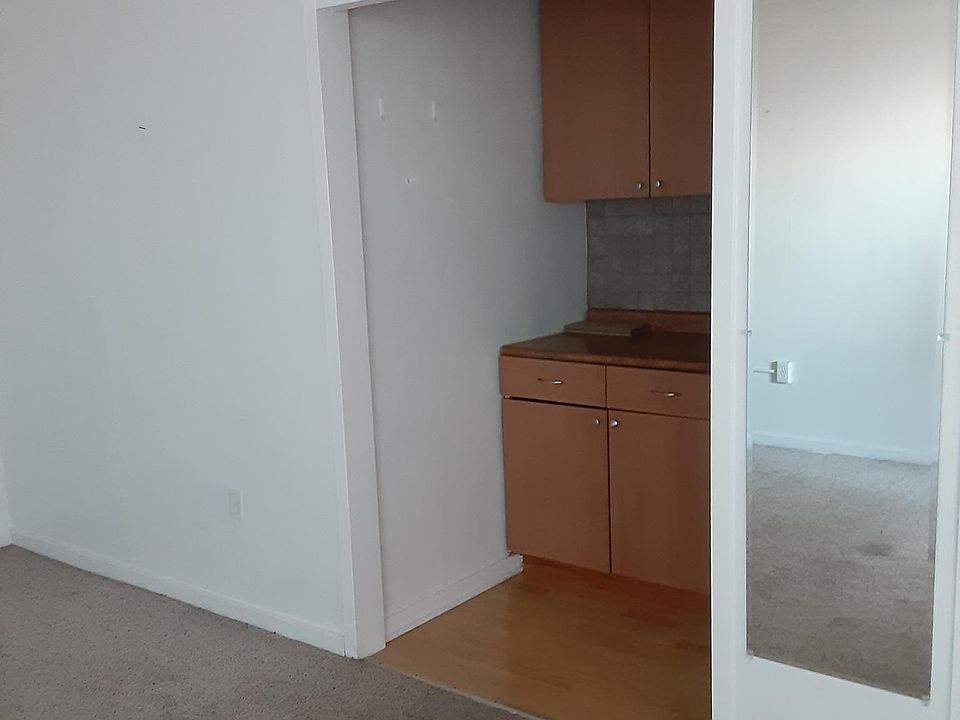 2nd image of 11720 Edgewater Dr APT 401