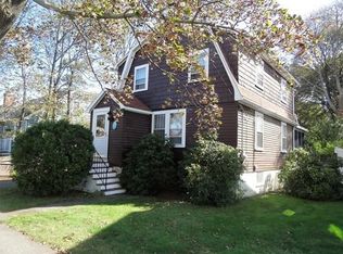 8 Warren Rd, Saugus, MA 01906