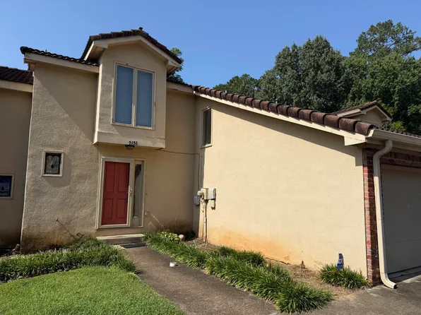 2151 Vaden Village Dr, Chattanooga, TN 37421