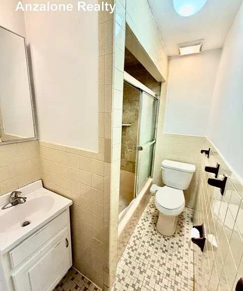 9 Thacher Ct #1 — Photo 15