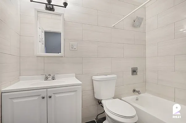 Rented by REZI | media 6