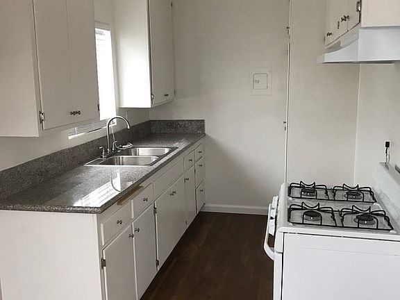 2nd image of 6449 Troost Ave APT 7