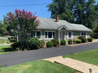 77 Church Rd, Arnold, MD 21012