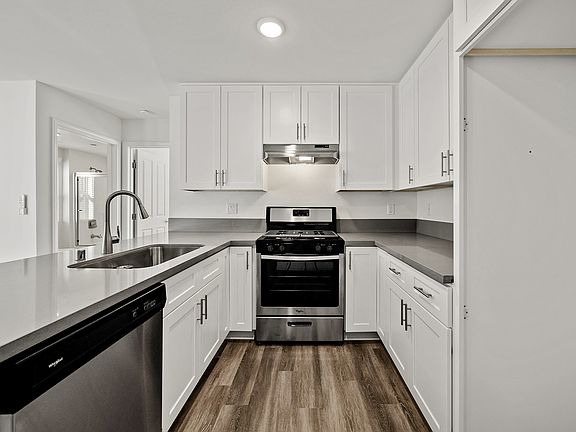 2nd image of 127 E Highland Ave #3