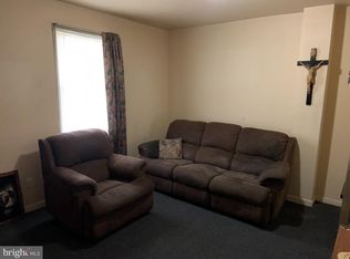 217 Warren St, Gloucester City, NJ 08030