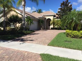 4913 Grassleaf Dr, Palm Beach Gardens, FL 33418