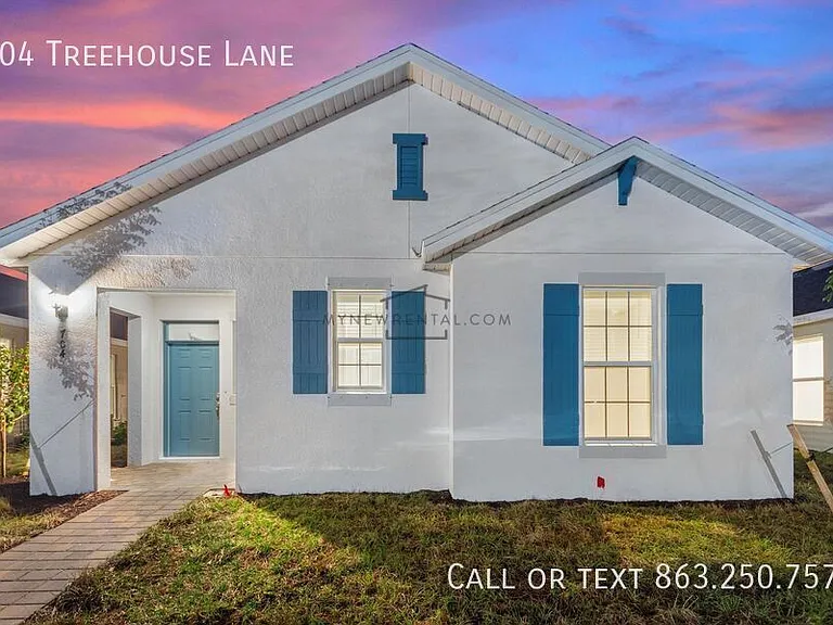 704 Treehouse Ln — Photo 3