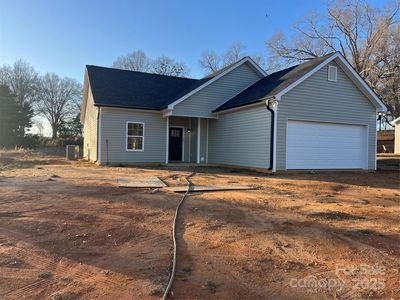 227 S Hampton St, Jefferson, SC, 29718