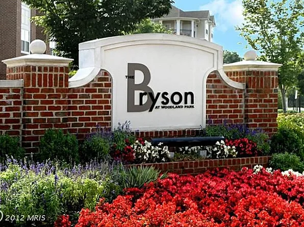 12945 Centre Park Cir, Herndon, VA