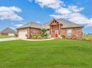 176 SW Elk Creek Loop, Cache, OK 73527