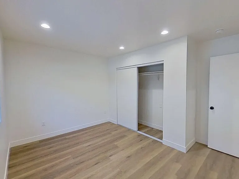 829 N Garfield St — Photo 14