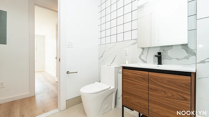 Rented by Nooklyn NYC LLC | media 68