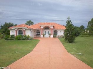 919 Sunniland Blvd, Lehigh Acres, FL 33971