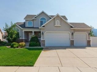 2752 N North Hills Dr, Layton, UT 84040