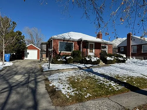 2589-2940 South Photo 1