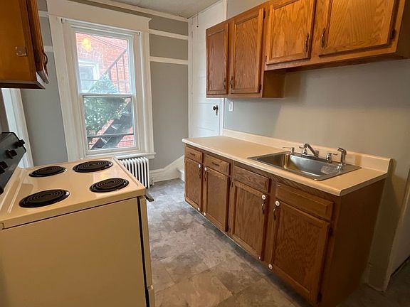4th image of 1517 W Turner St