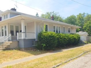 426 E 146th St, Cleveland, OH