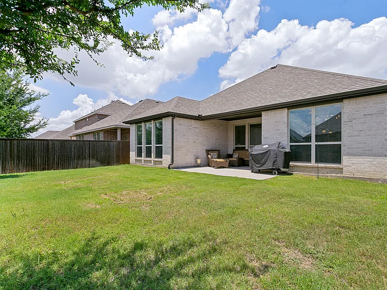 1441 Wolfberry Ln — Photo 24