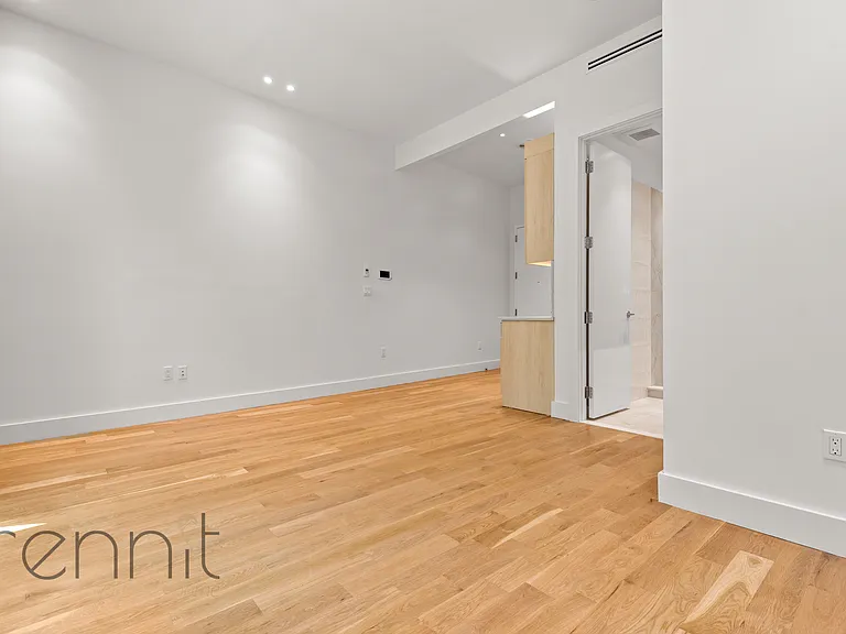 85 S 6th St #2C — Photo 8
