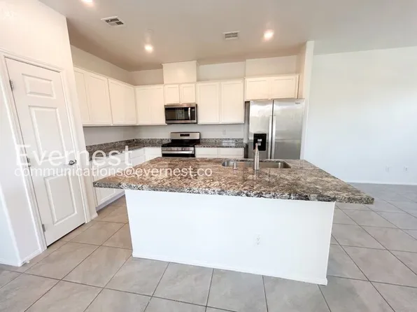 639 Sedum Ave, Henderson, NV 89015