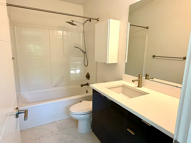 4204 S Trenton St — Photo 14