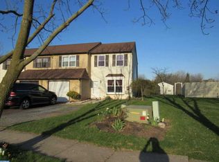 103 Cypress Dr, Quakertown, PA 18951