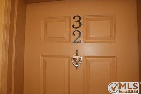 2nd image of 540 S Lakeshore Blvd Unit 32
