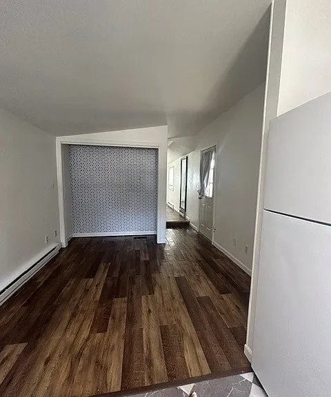 218 Buchanan Ave — Photo 2