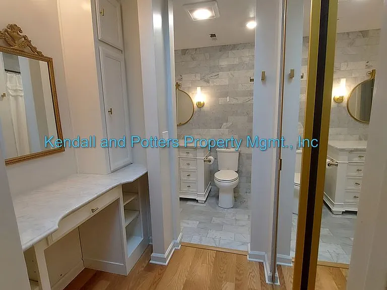 1121 Sutherland Ln #1 — Photo 15