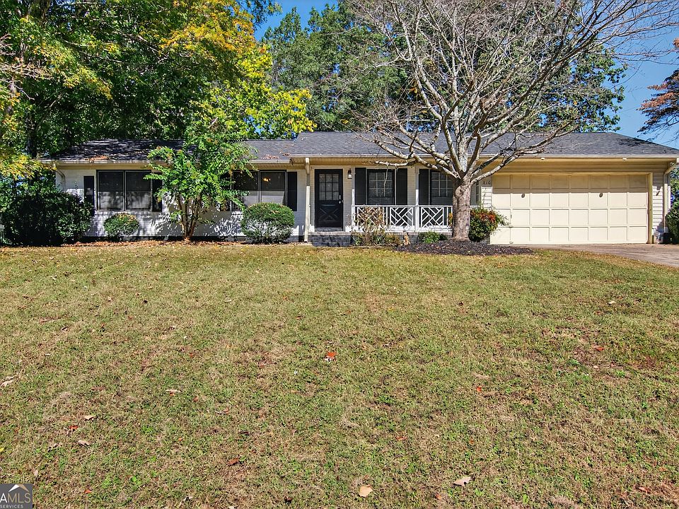 1st image of 810 Hillside Dr