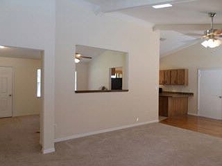 5th image of 2600 NE 46th Ln