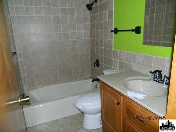 5th image of 279 Malcolm Ln
