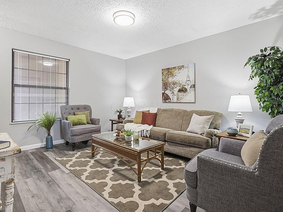4th image of 717 Alta View Ct #28