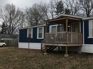 866 Thousand Pines Dr, Fenton, MO