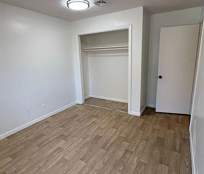 2101 Ottawa St #302B — Photo 20