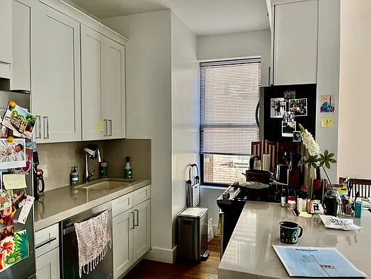 Rented by Corcoran | media 18