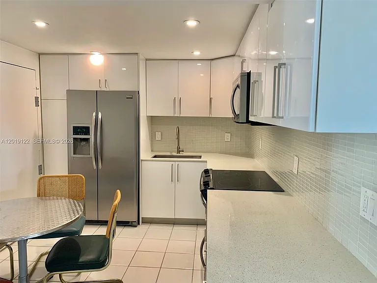 1500 S Ocean Dr #17E — Photo 10
