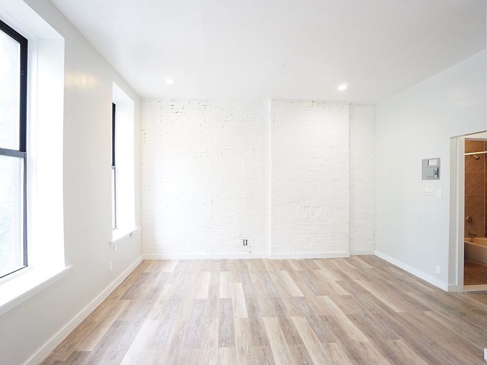 1st image of 160 W 130th St #3
