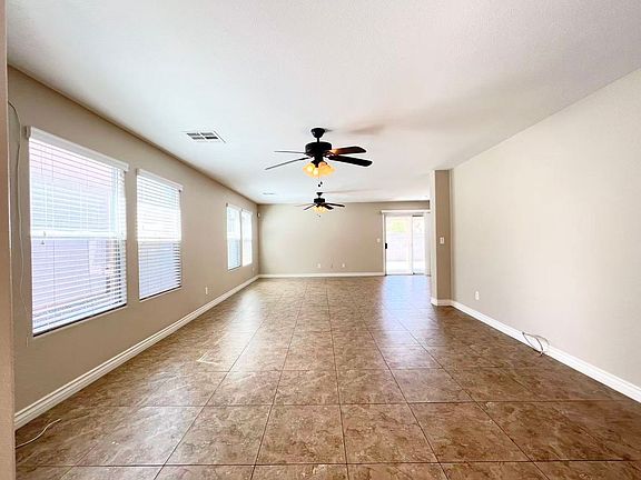 3rd image of 9545 Colorado Blue St